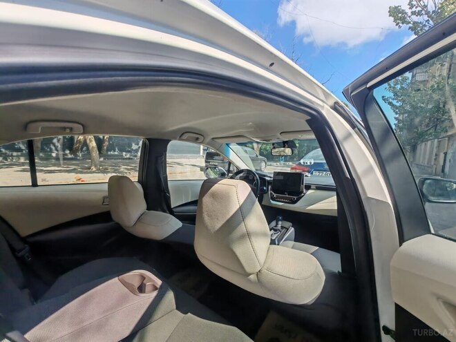 Toyota Corolla-14