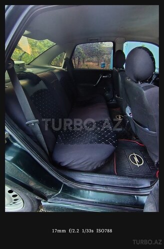 Opel Vectra-11