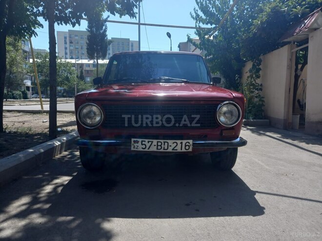 LADA (VAZ) 21011-1