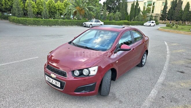 Chevrolet Aveo-3