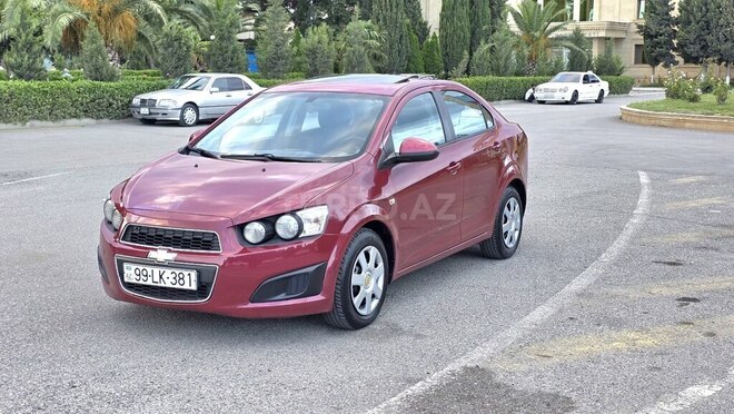 Chevrolet Aveo-15