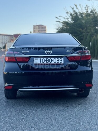 Toyota Camry-7