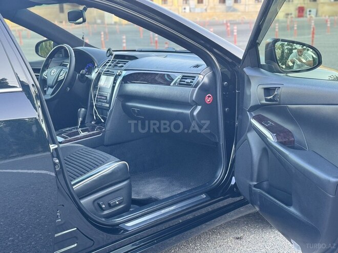 Toyota Camry-10