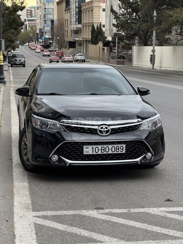 Toyota Camry-19