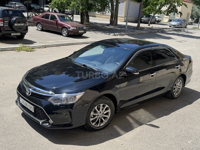 Toyota Camry-18