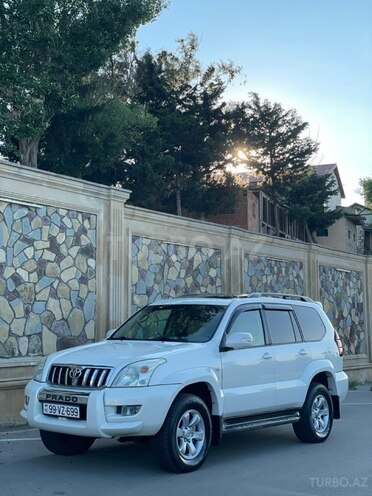 Toyota Land Cruiser Prado-5