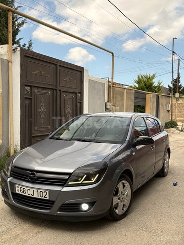 Opel Astra-2