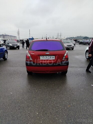 Kia Rio-2