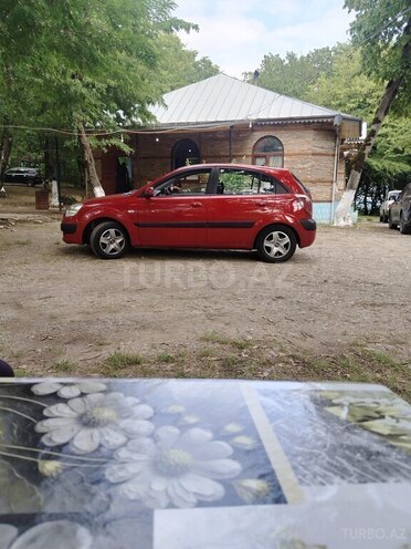 Kia Rio-9