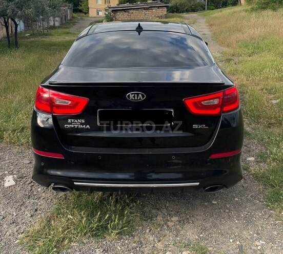 Kia Optima-3