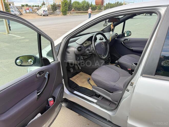 Mercedes A 160-11