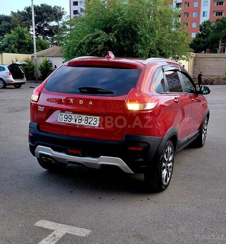 LADA (VAZ) XRAY Cross-2