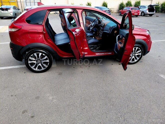 LADA (VAZ) XRAY Cross-8