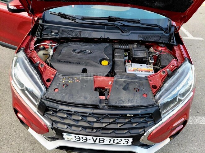 LADA (VAZ) XRAY Cross-10