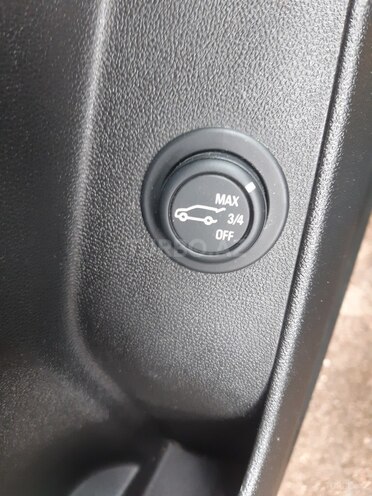 Chevrolet Equinox-8
