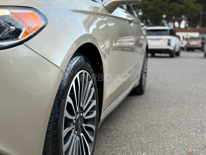 Ford Fusion (North America)-12