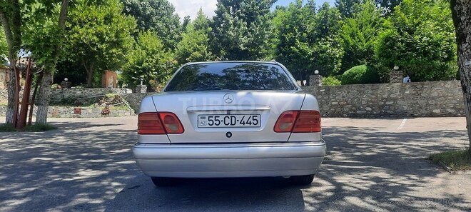 Mercedes E 200-14