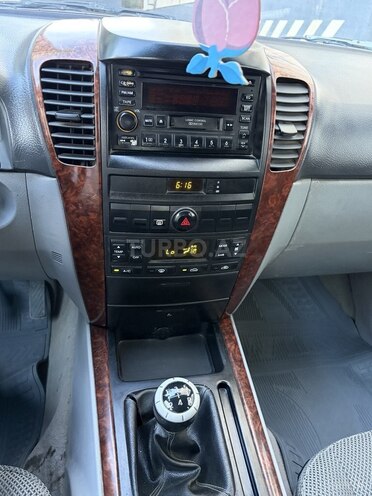 Kia Sorento-13