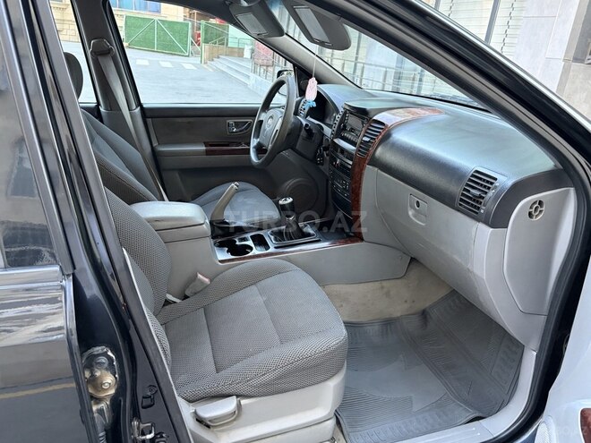 Kia Sorento-12