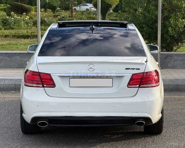 Mercedes E 220-7