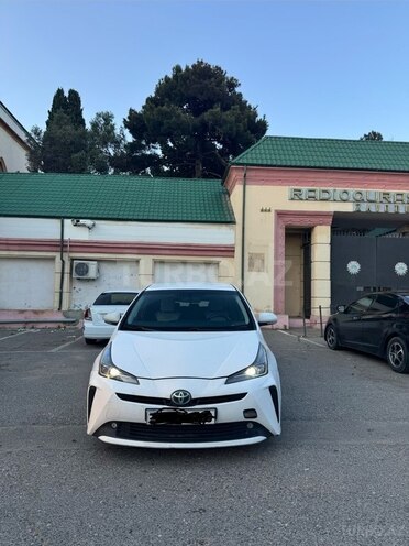 Toyota Prius-1
