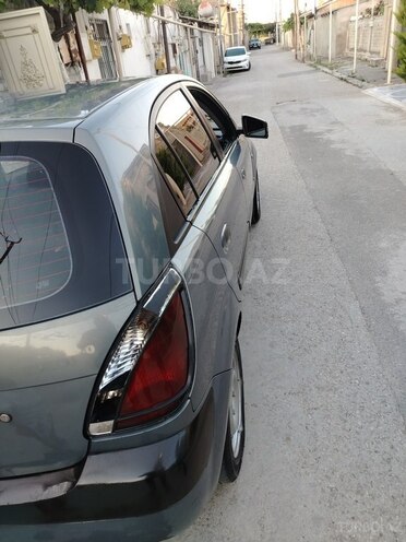 Kia Rio-3
