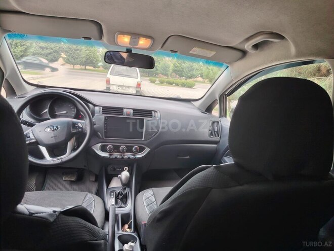 Kia Rio-6
