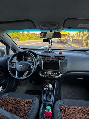 Kia Rio-8
