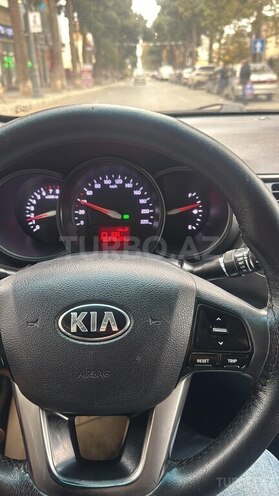 Kia Rio-14