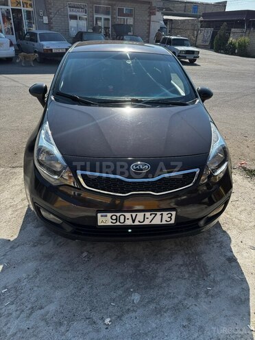 Kia Rio-12