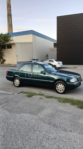 Mercedes C 200-2