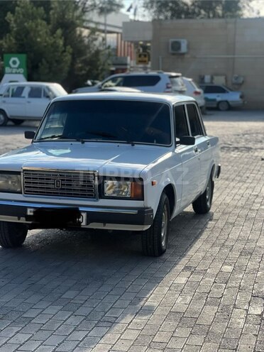 LADA (VAZ) 2107-4