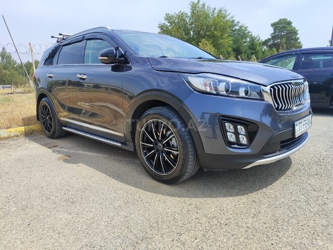 Kia Sorento-3