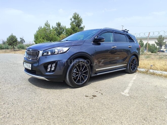 Kia Sorento-1