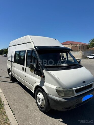 Ford Transit-2