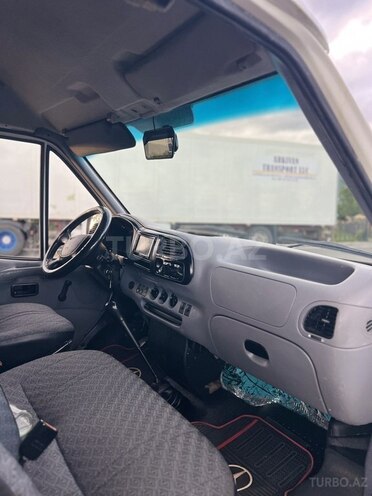 Ford Transit-15