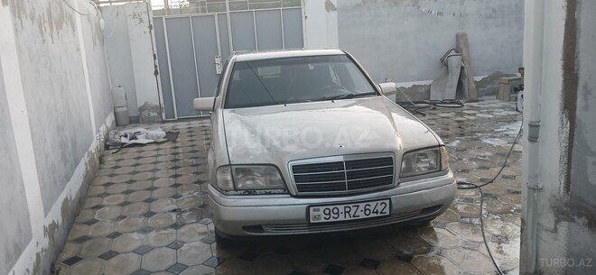 Mercedes C 180-1