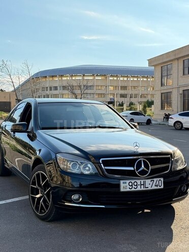 Mercedes C 300-1