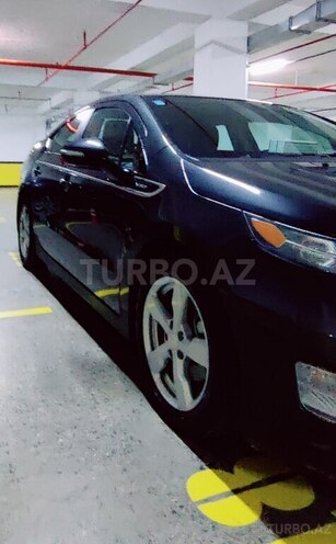 Chevrolet Volt-5