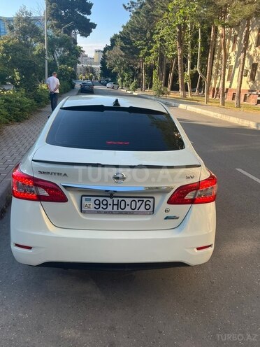 Nissan Sentra-8