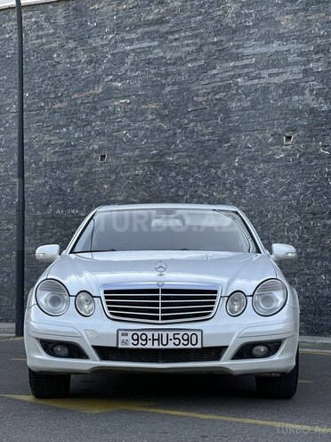 Mercedes E 220-4
