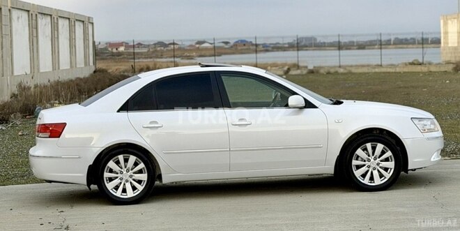 Hyundai Sonata-7