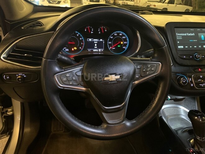 Chevrolet Malibu-4