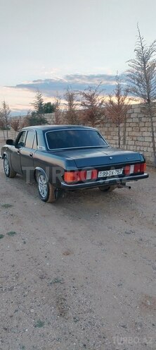 GAZ 3102 "Volga"-4