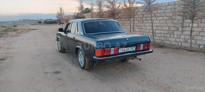 GAZ 3102 "Volga"-3