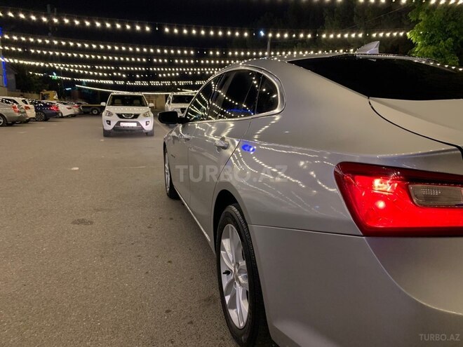Chevrolet Malibu-10
