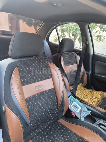 Nissan Sunny-4
