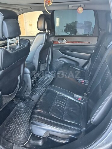 Jeep Grand Cherokee-4