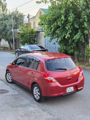 Nissan Tiida-3