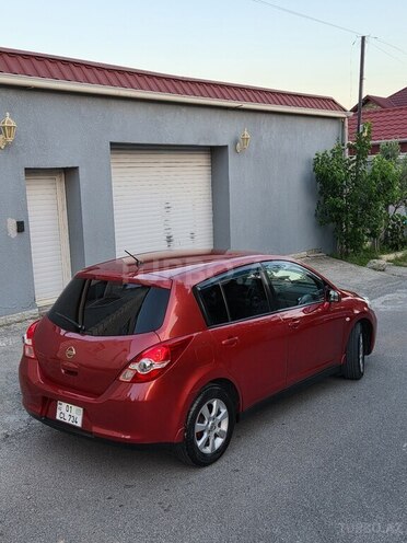 Nissan Tiida-7